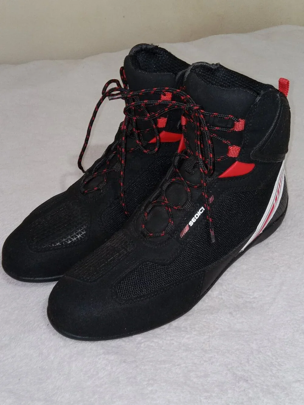 Sedici Sportiva Riding Shoes Black Red Men's size 10 Motorcyle Biking Suede Boot
